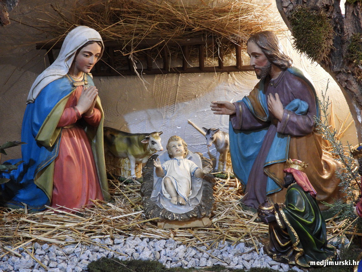 Božićni koncert pjevački zbor Dr. Vinko Žganec (3)