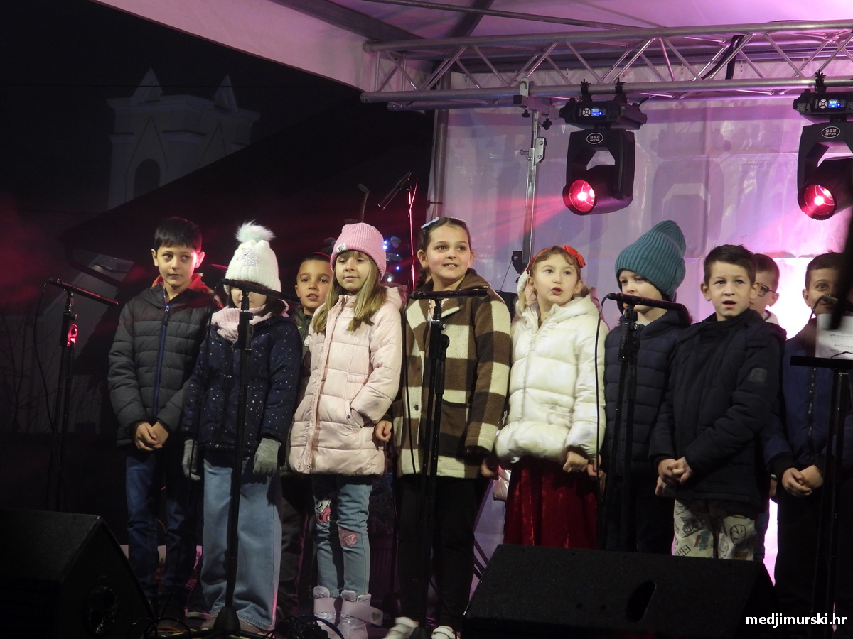 Božićni sajam Pribislavec (27)