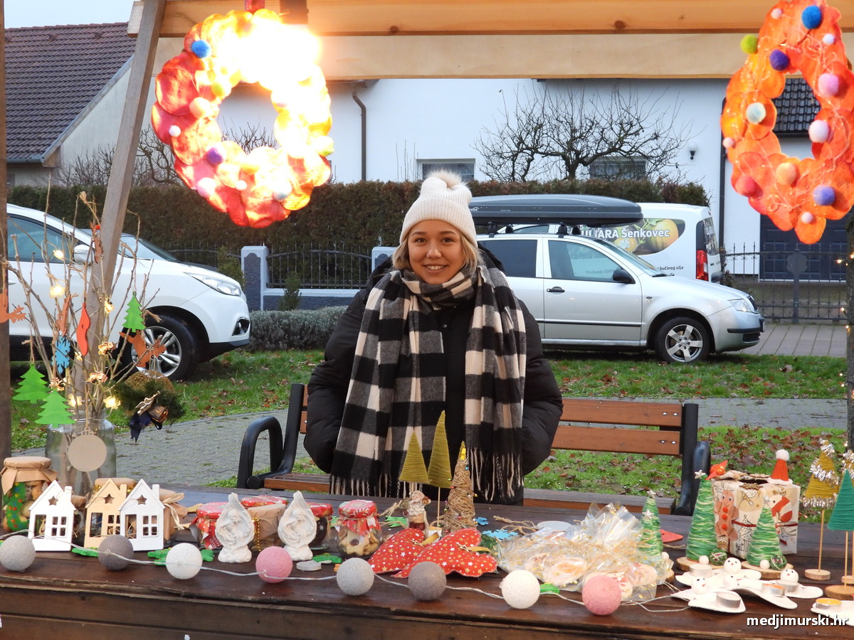 Božićni sajam Šenkovec (48)