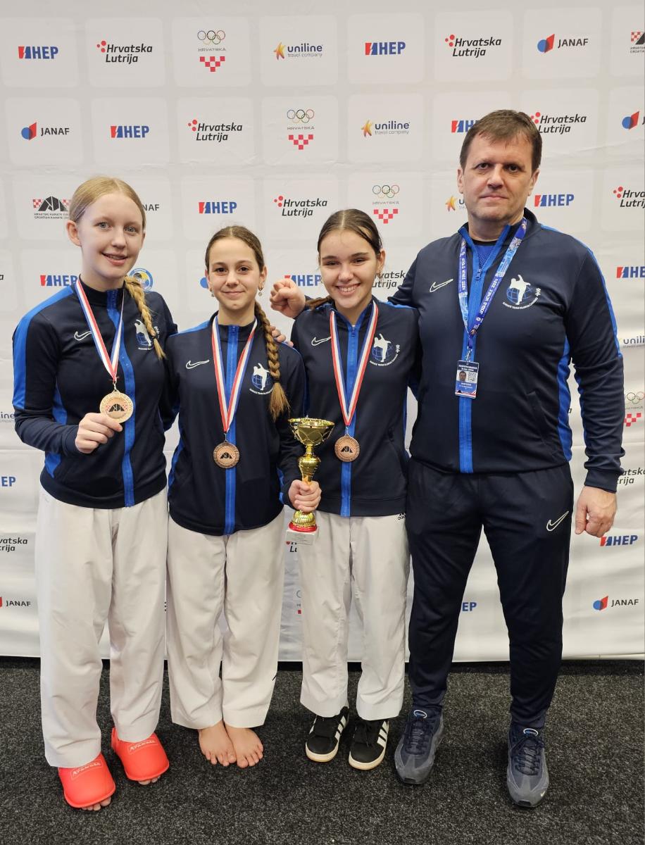 Brončane mlađe kadetkinje