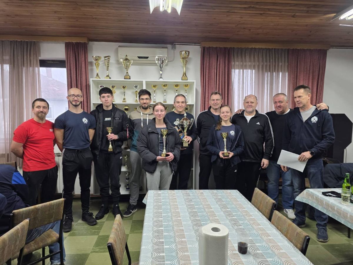 IMG 49430ca5ec5f9bcfb67724f8df8c8e5a V