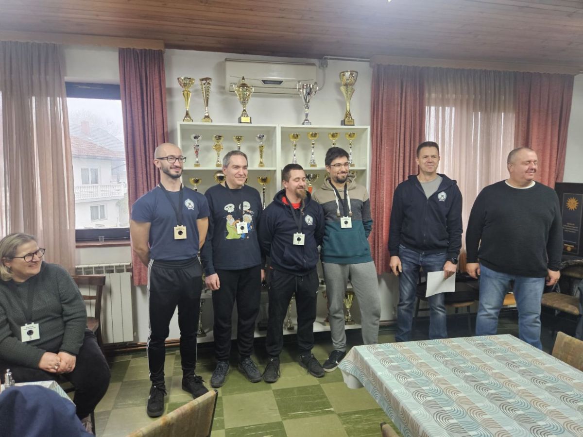 IMG 531183086f7456613ce9e15ada266f91 V