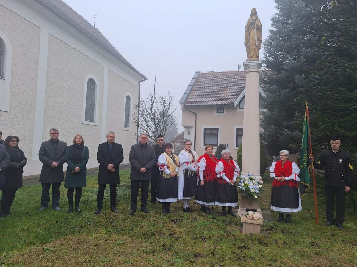 IMG 6e9b16a409d5ffd91028e5230439fbda V