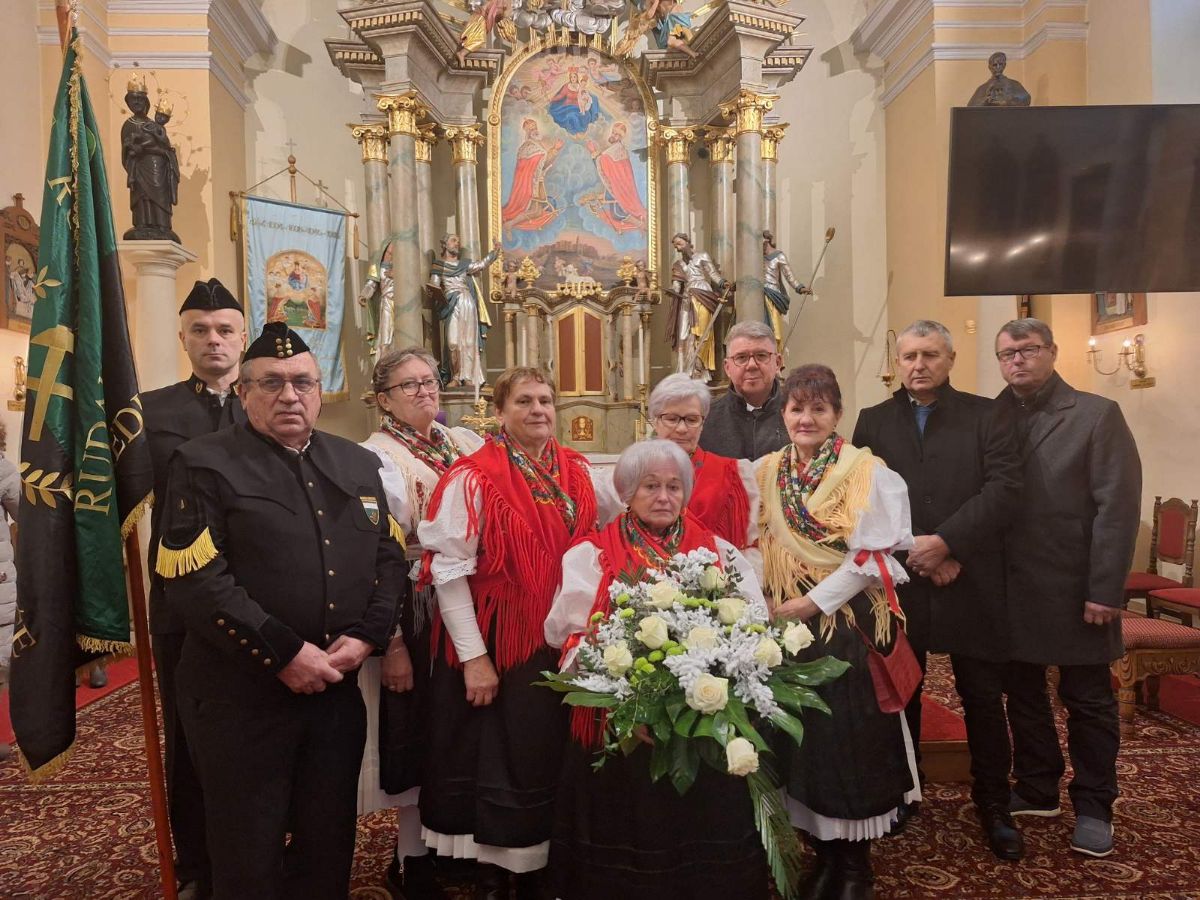 IMG 7a2c5b539435399f36e7da5c833d2722 V