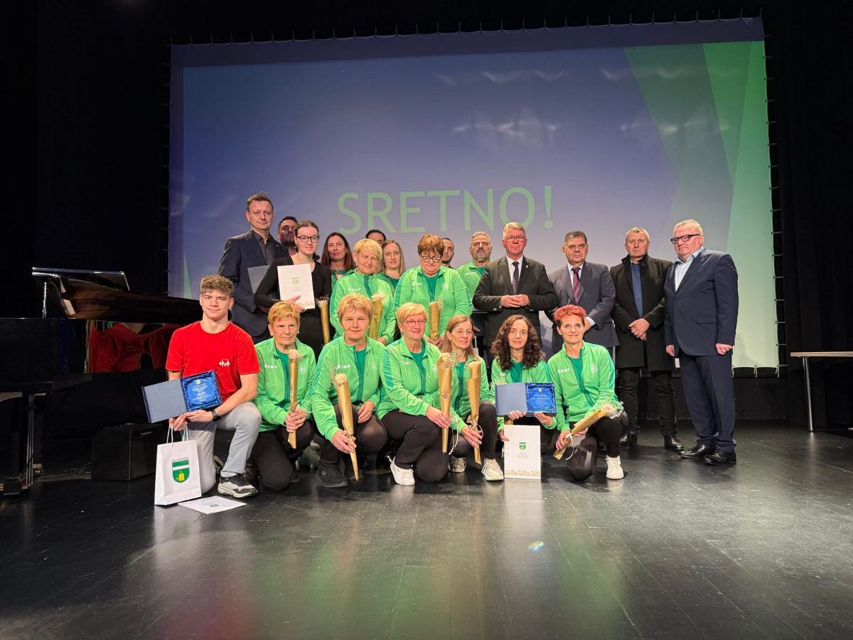 IMG db6d8a8cdd683f04e7d2a4847f062dc7 V