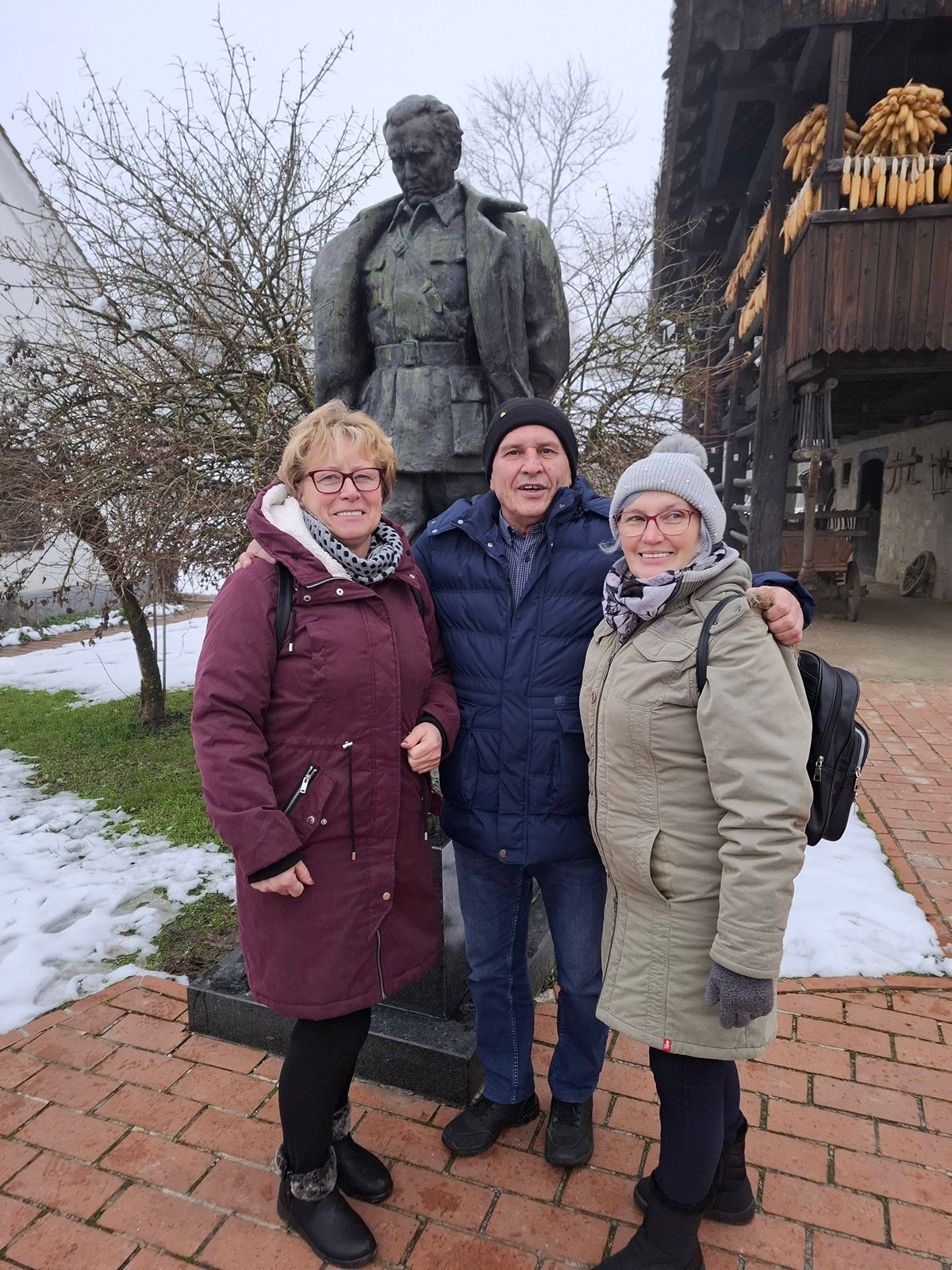 Izlet USR sport za sve Goričan Trakošćan Krapina Kumrovec (22)