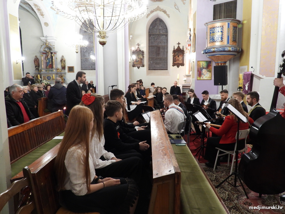 Koncert KUU Zvon (11)