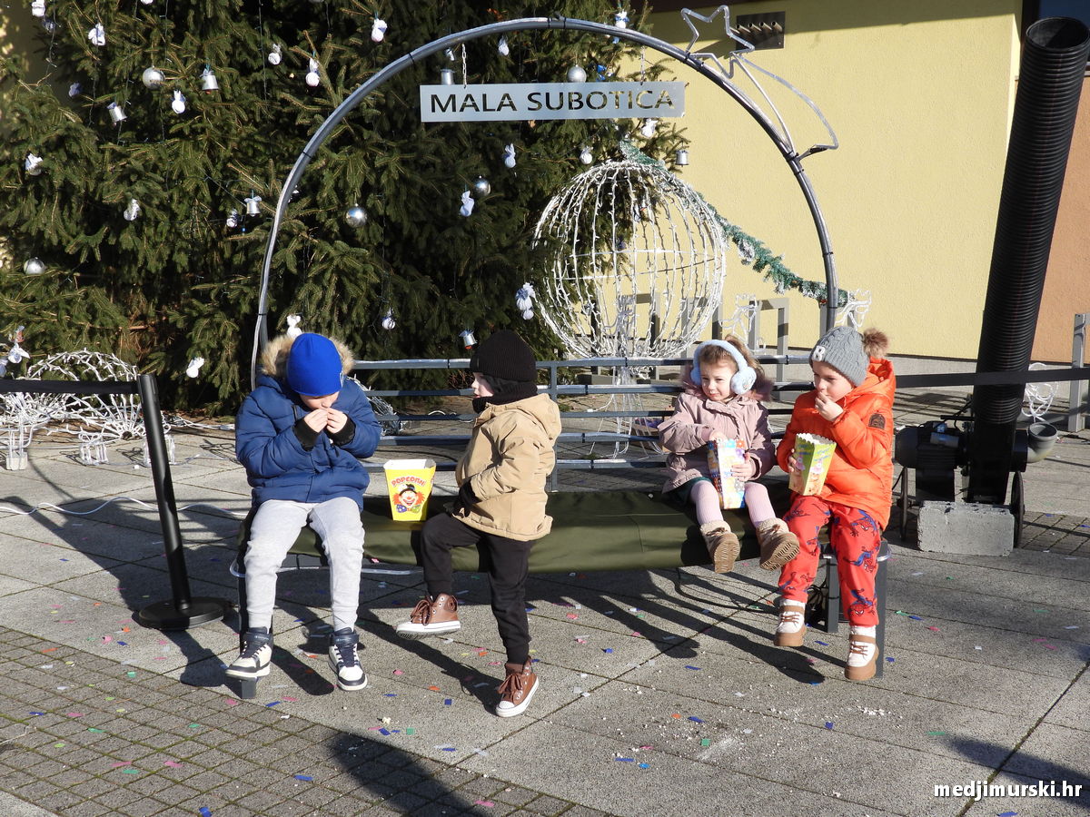Mala Subotica podnevni doček 2026 (11)