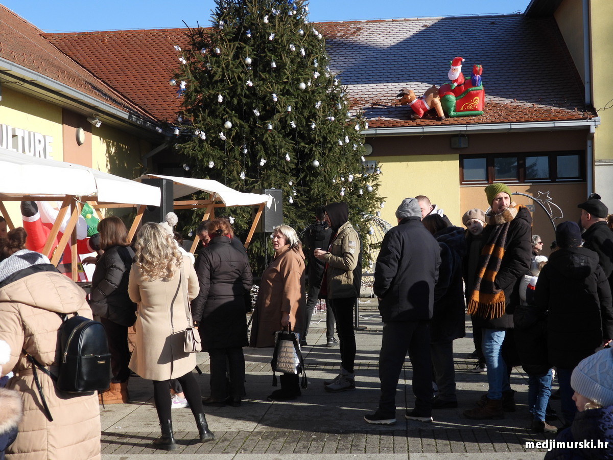 Mala Subotica podnevni doček 2026 (48)