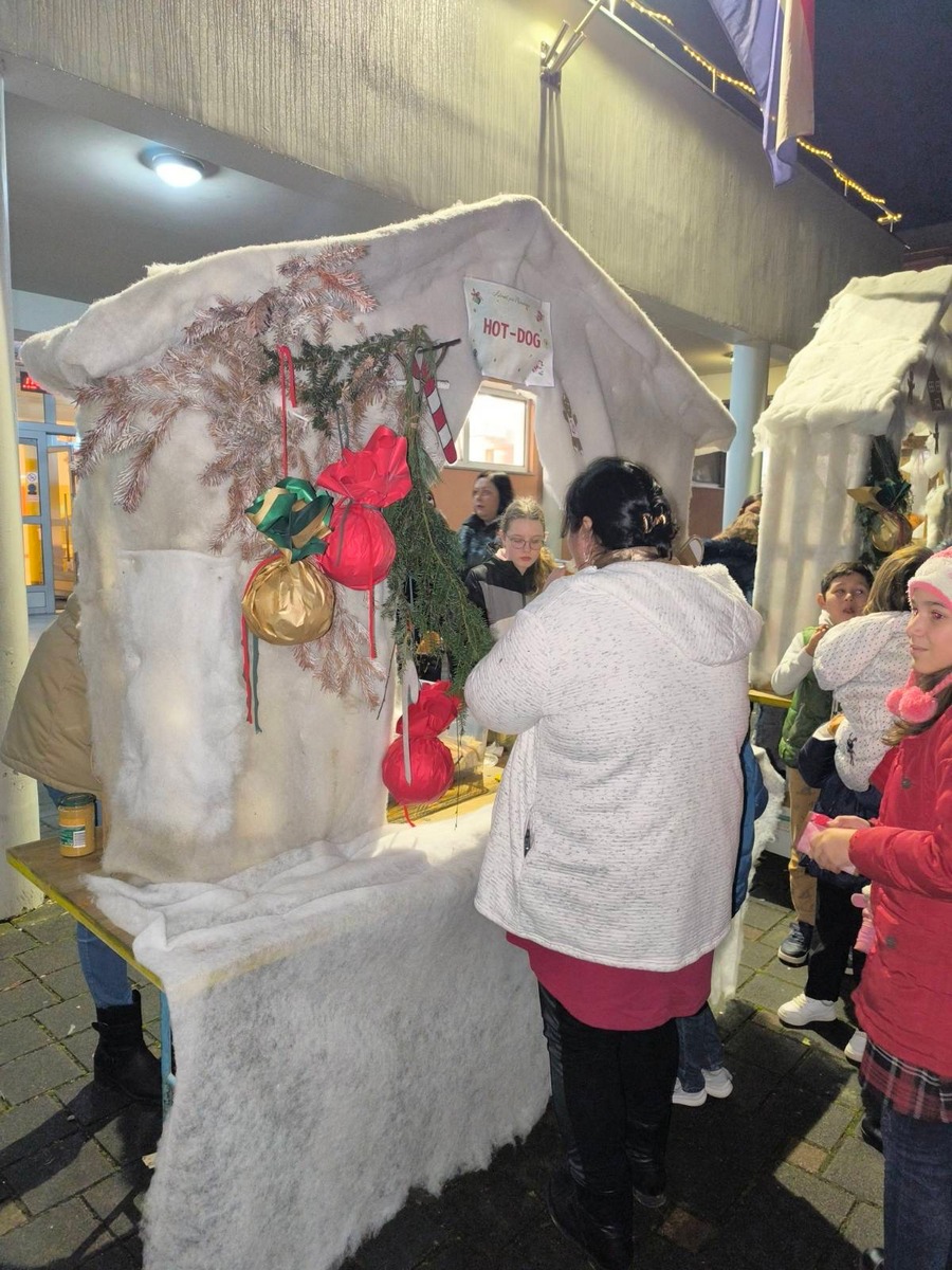 OŠ Orehovica Božićna priredba (44)