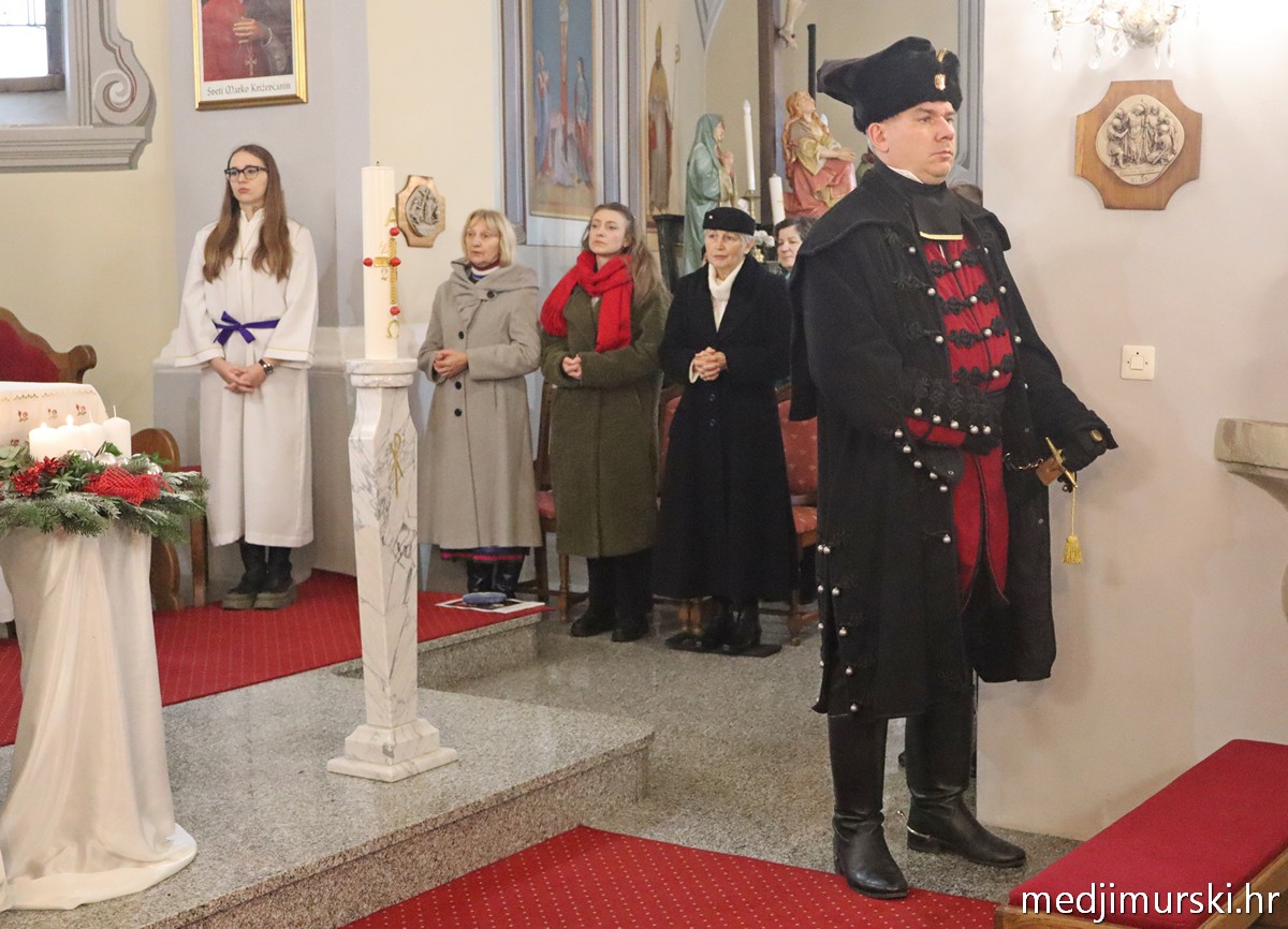 Obitelj Pintar spomen ploča Donji Kraljevec (3)