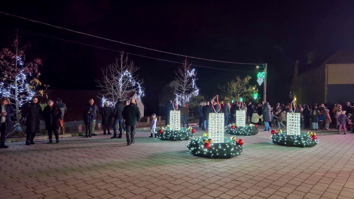 Paljenje 1. adventske svijeće u Štrigovi (5)