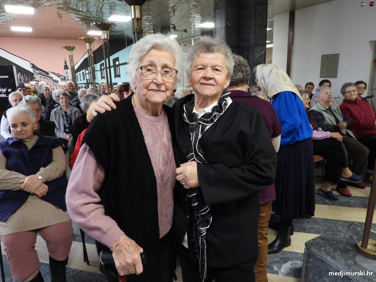 Plesno scenska sekcija Prelog Depadansa 57 (1)