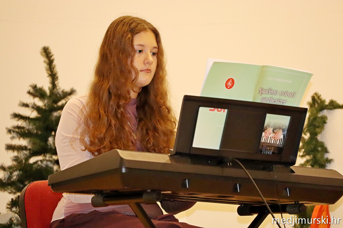 Suita 30 godina (34)