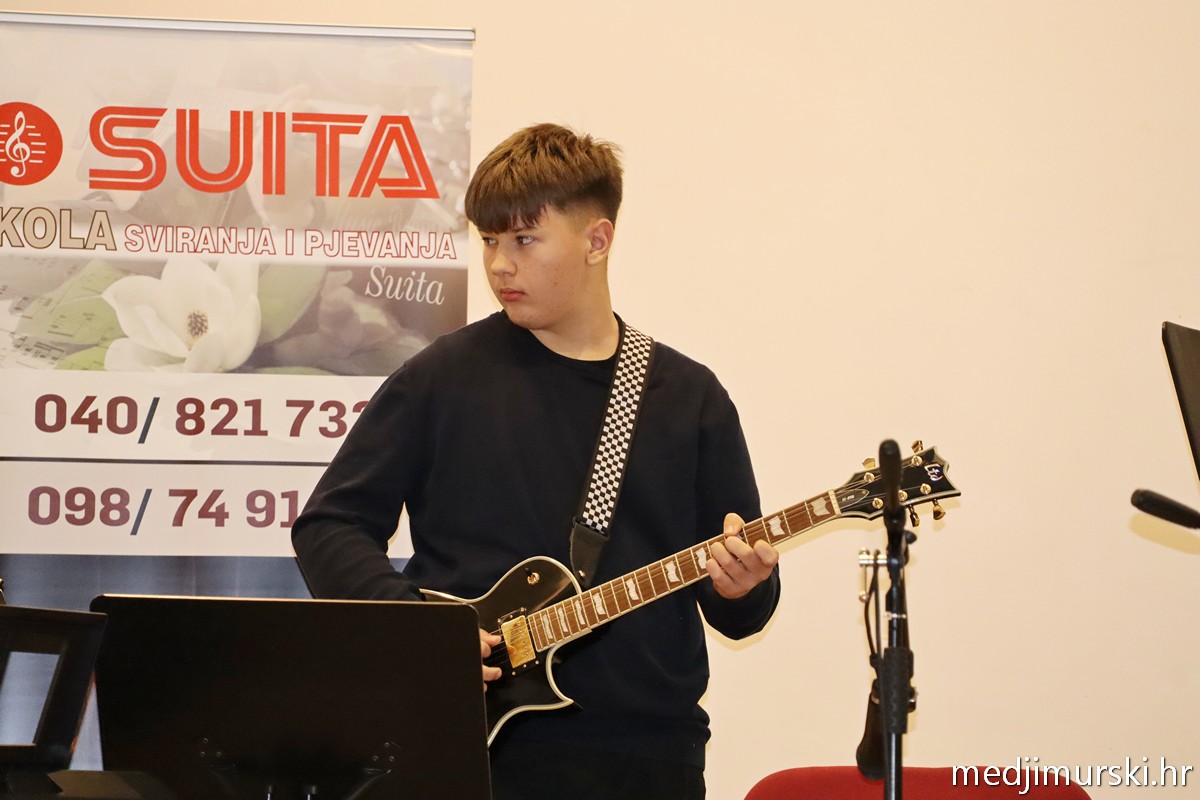 Suita 30 godina (55)