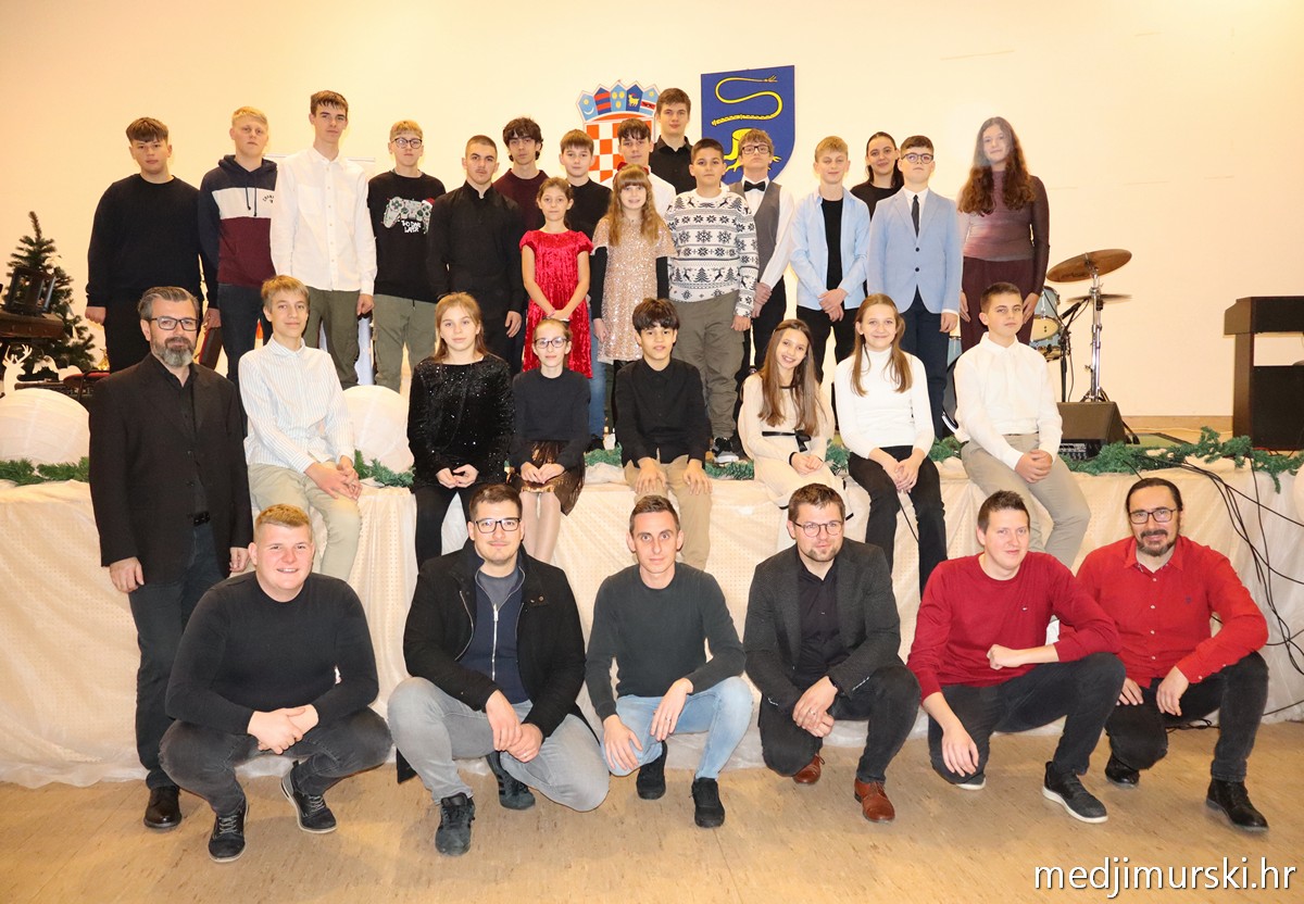 Suita 30 godina (71)