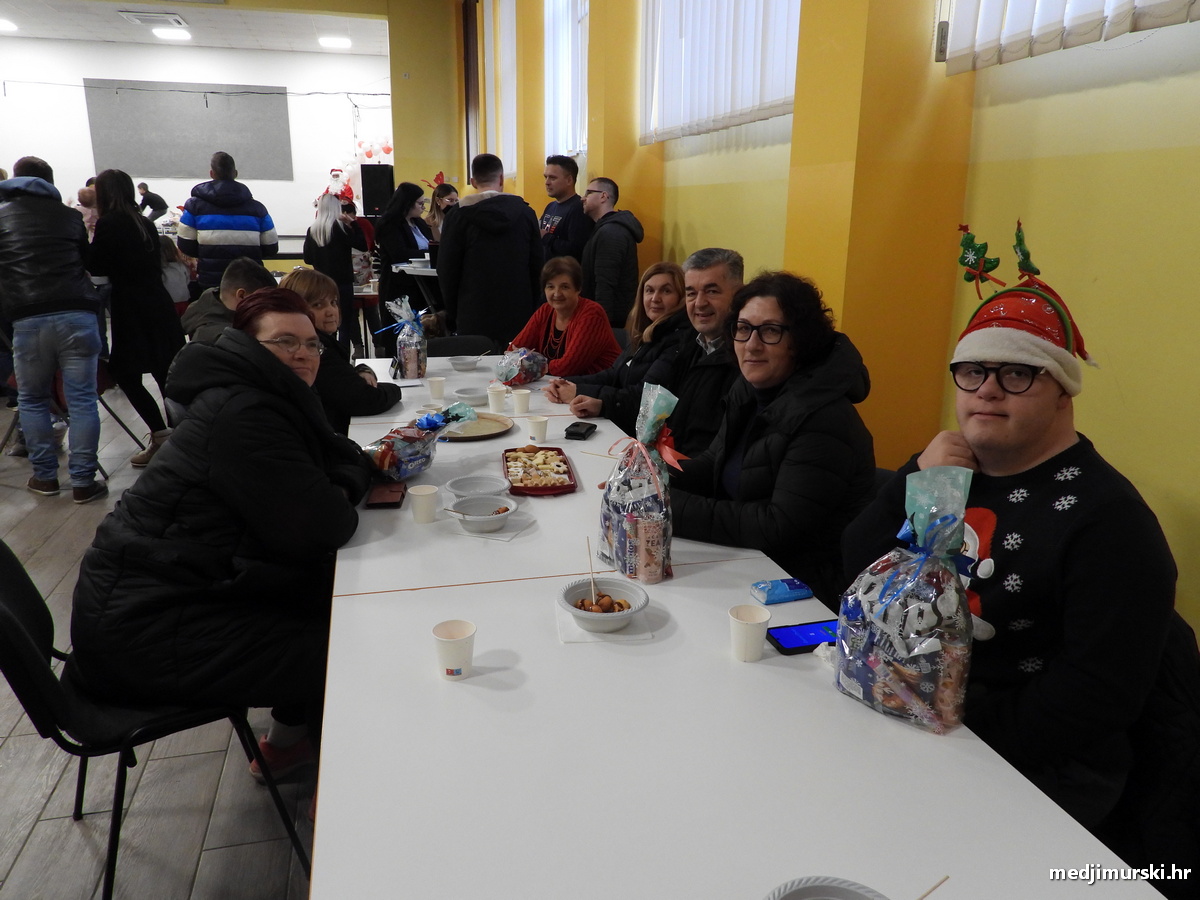 Vratišinec, Božić (17)