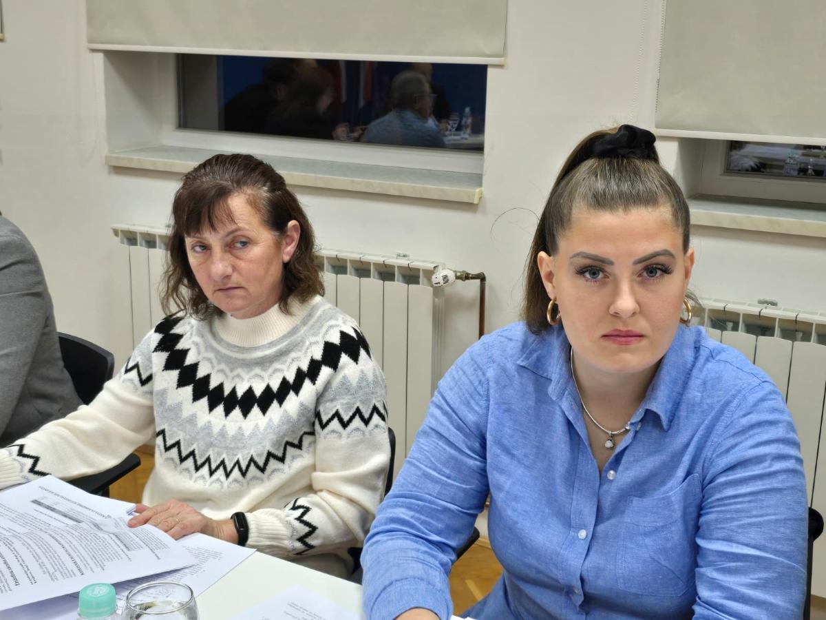 WhatsApp Image 2025 12 23 at 18.48.05