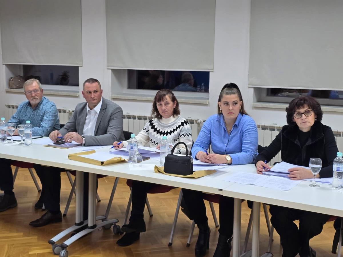 WhatsApp Image 2025 12 23 at 18.48.07 (1)