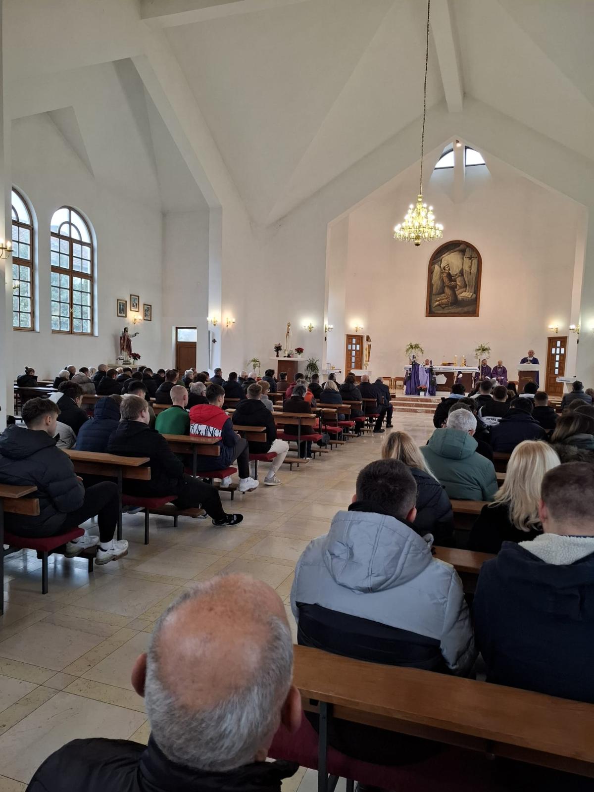 WhatsApp Slika 2025 12 06 u 18.32.25 d3e31ce2