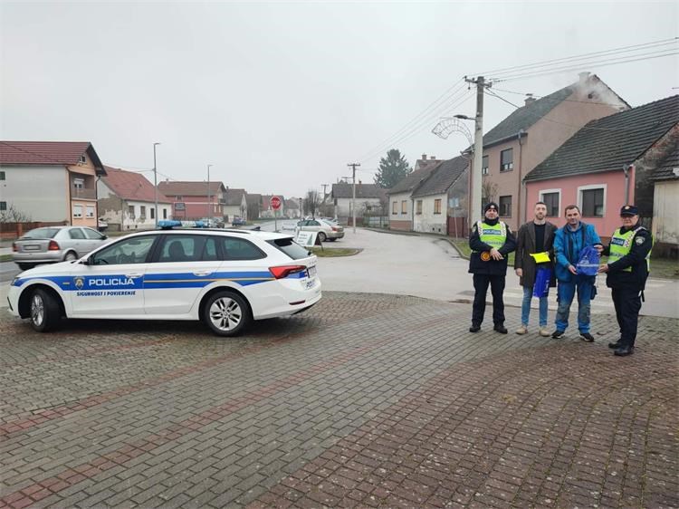 Za Božić nagrađujemo najsavjesnije vozače (17)