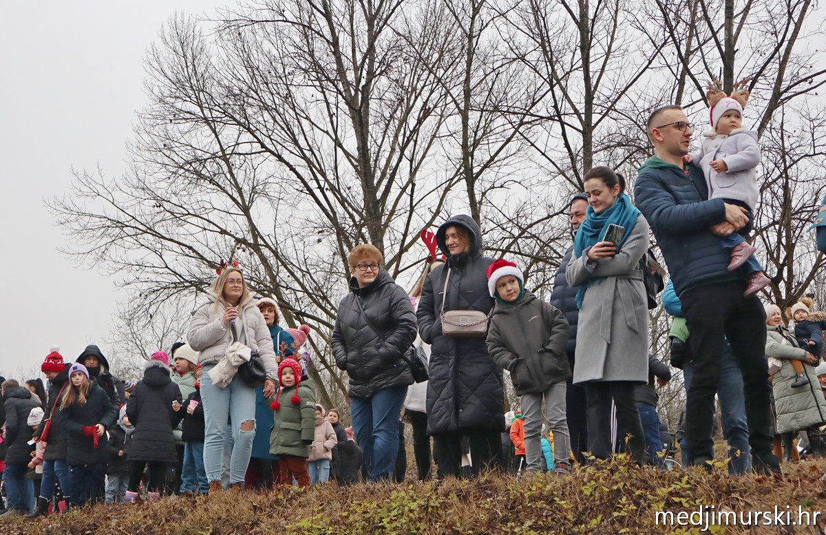 Zlatomrazi 2025 (12)