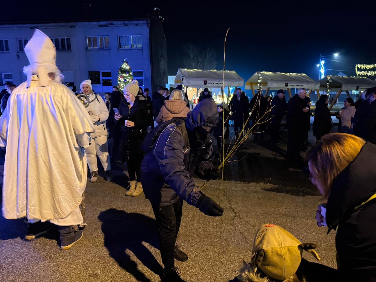 Advent 2 svijaca SVMNM