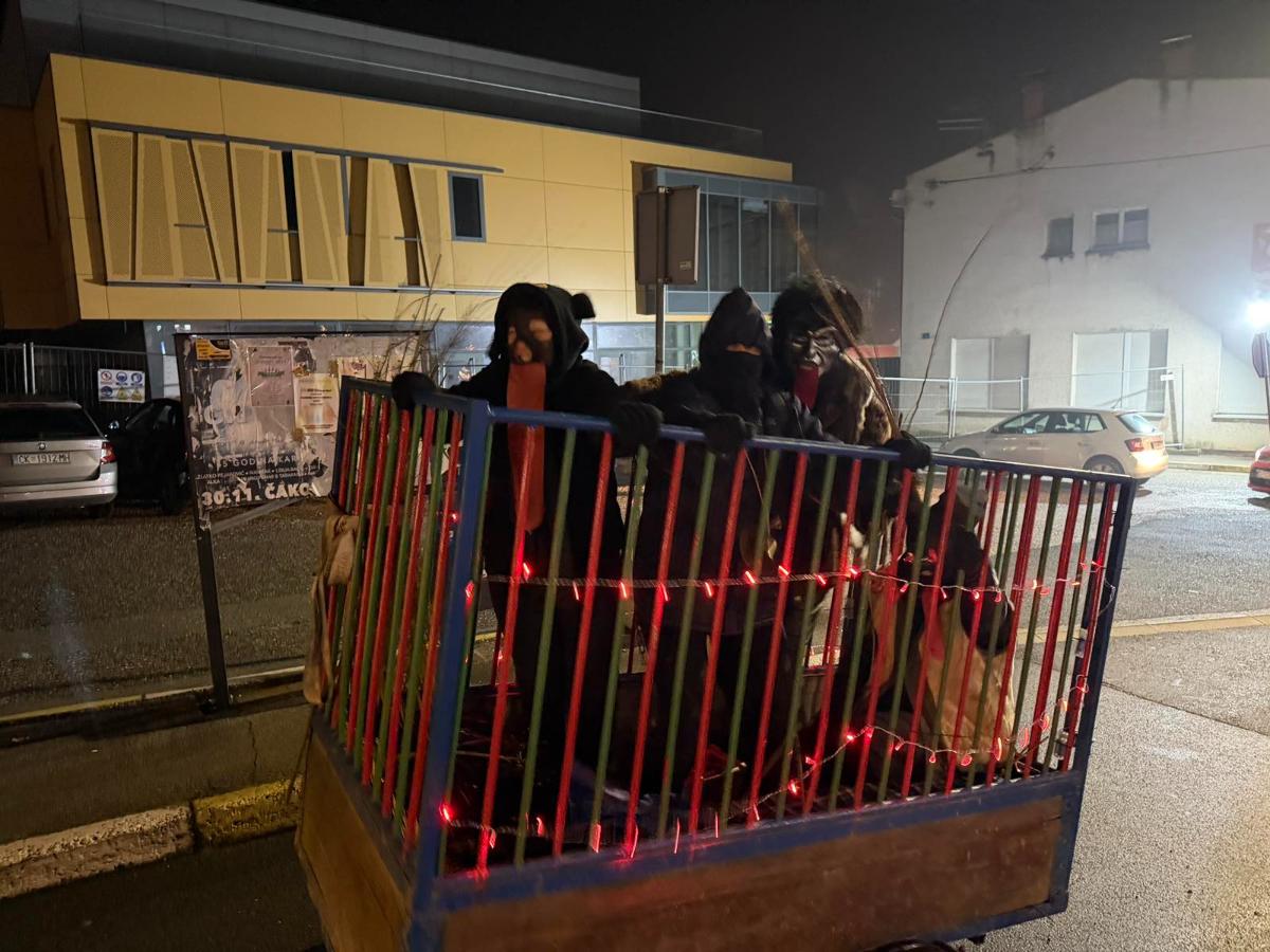 Advent 2 svijaca SVMNM