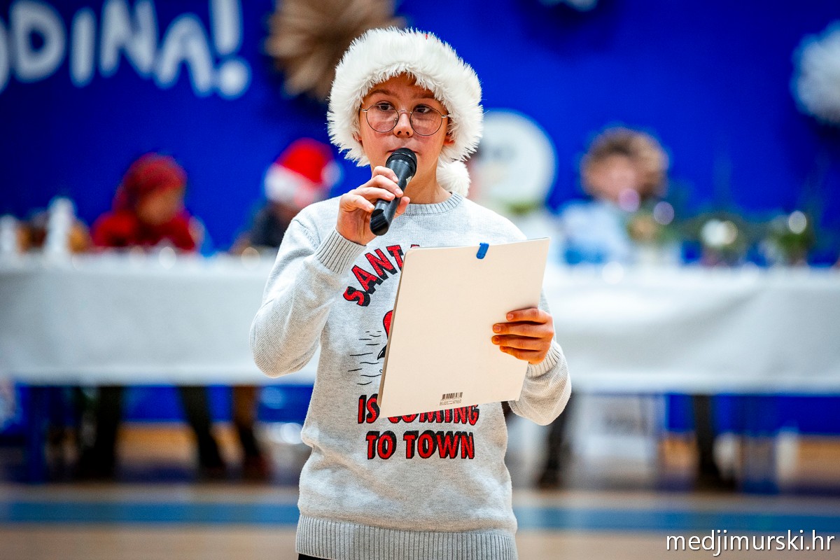 BOŽIĆNI SAJAM I PRIREDBA oš donji kraljevec (14)