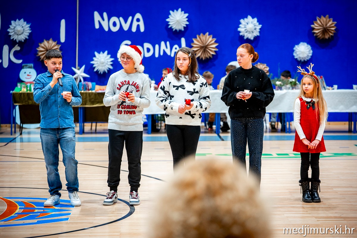 BOŽIĆNI SAJAM I PRIREDBA oš donji kraljevec (17)