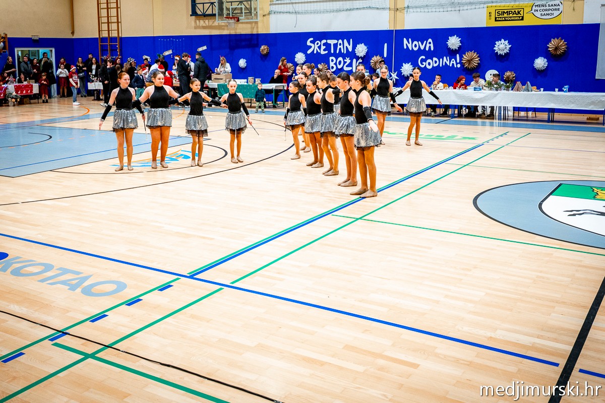 BOŽIĆNI SAJAM I PRIREDBA oš donji kraljevec (62)