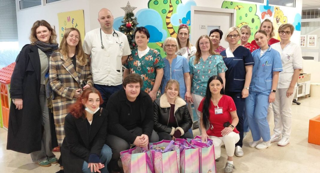 Studenti Međimurja prikupili donacije za male i velike pacijente Županijske bolnice Čakovec Bolnica pacijenti zbcakovec donacije