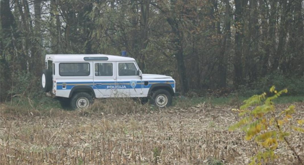 Protuzakoniti lov između Frkanovca i Zasadbrega: srna uginula u zamci od sajle Policija istrazuje srna krivilov