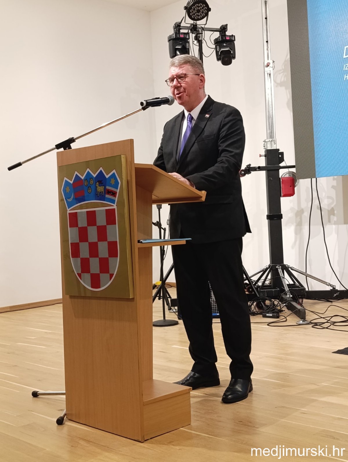 Viber slika 2025 12 10 19 41 03