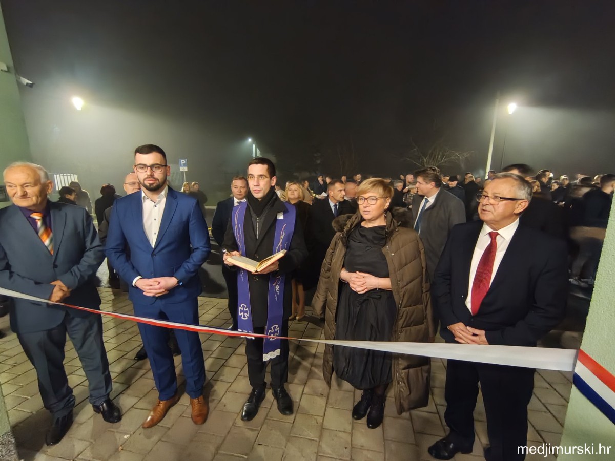 Viber slika 2025 12 10 20 17 29