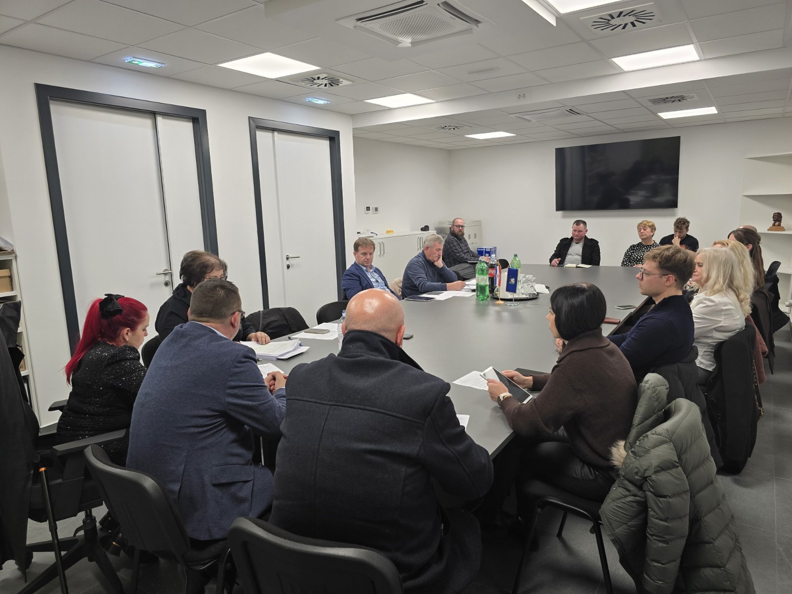 Viber slika 2025 12 19 18 25 19