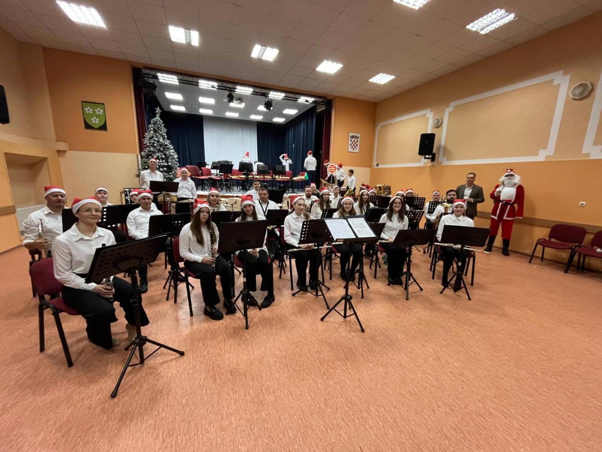 Viber slika 2025 12 20 19 38 54