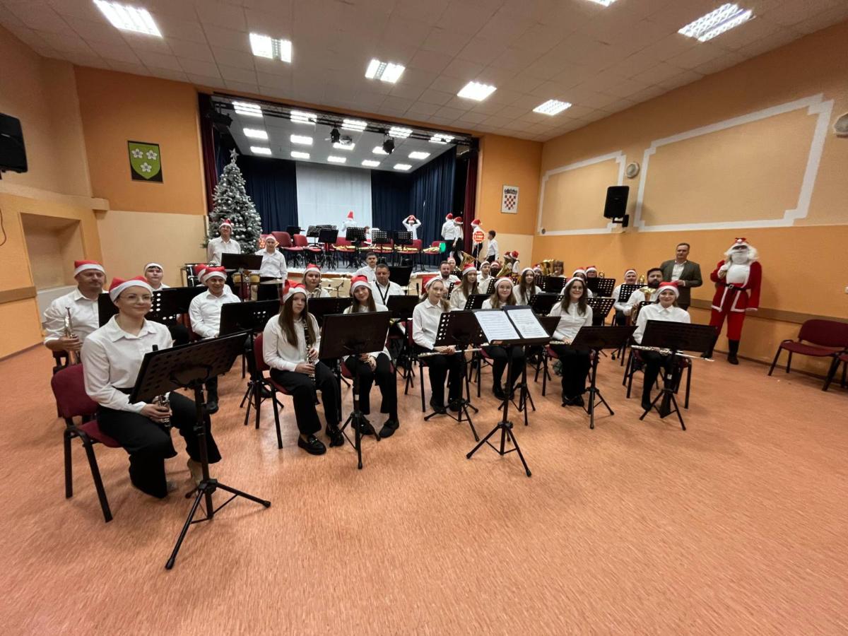 Viber slika 2025 12 20 19 38 54