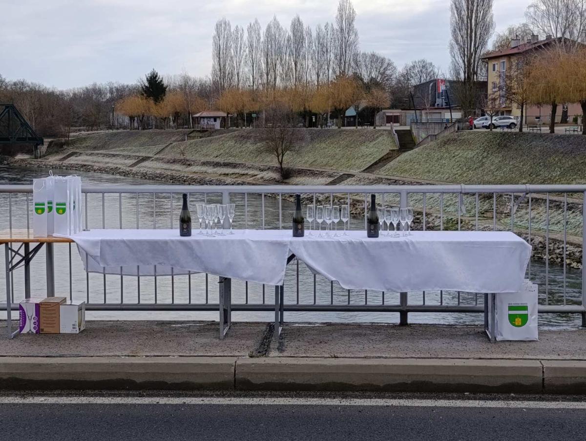 Viber slika 2025 12 30 12 28 36