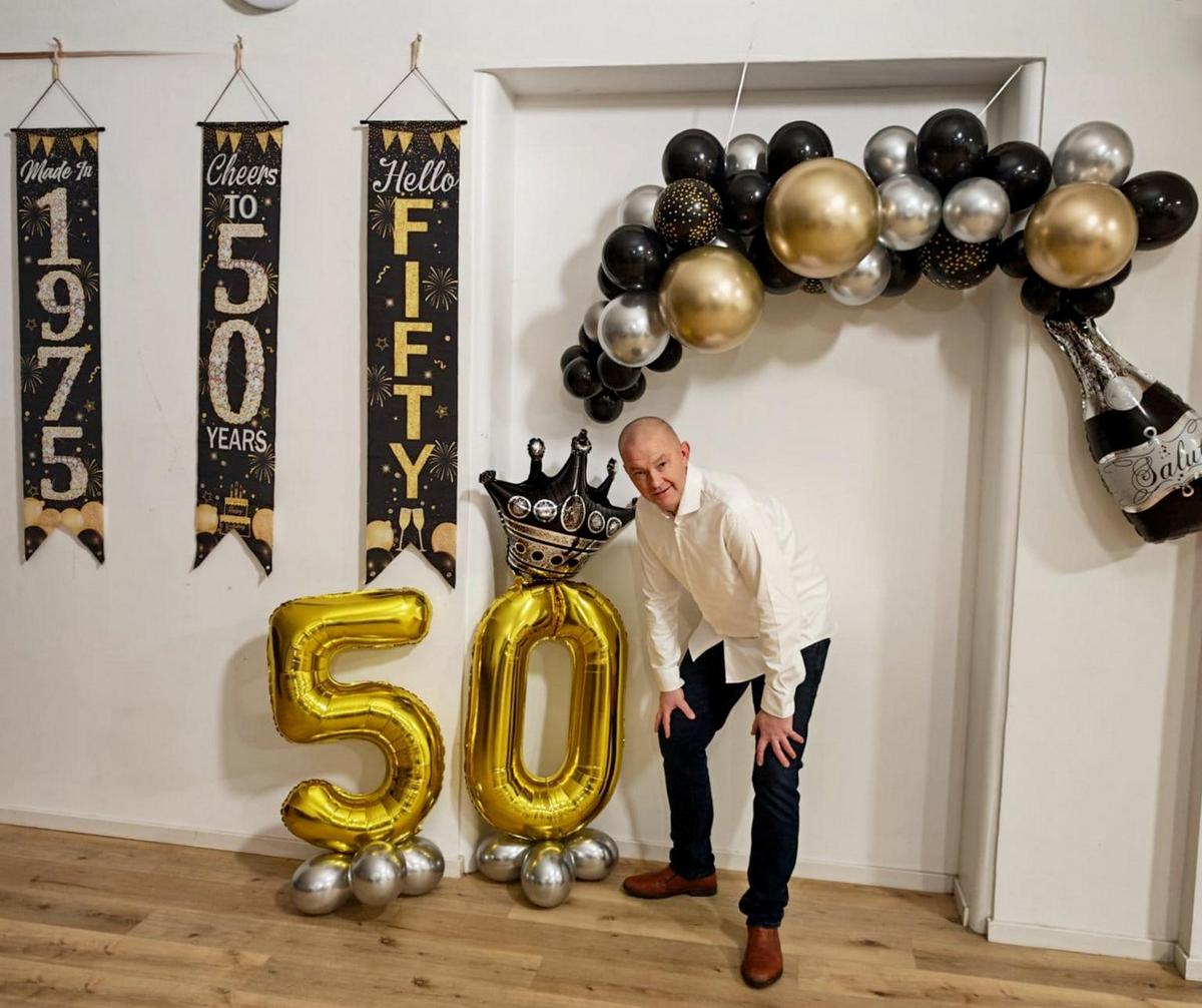 Za unutra 1 Željko Sokač slavi velikih