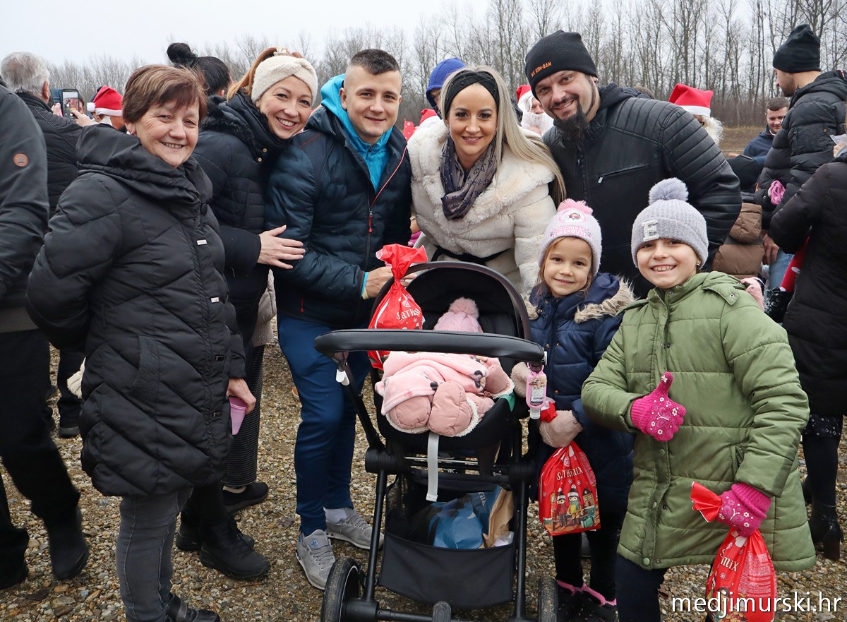 Za unutra 3 Zlatomrazi su donijeli veselje mnogim obiteljima