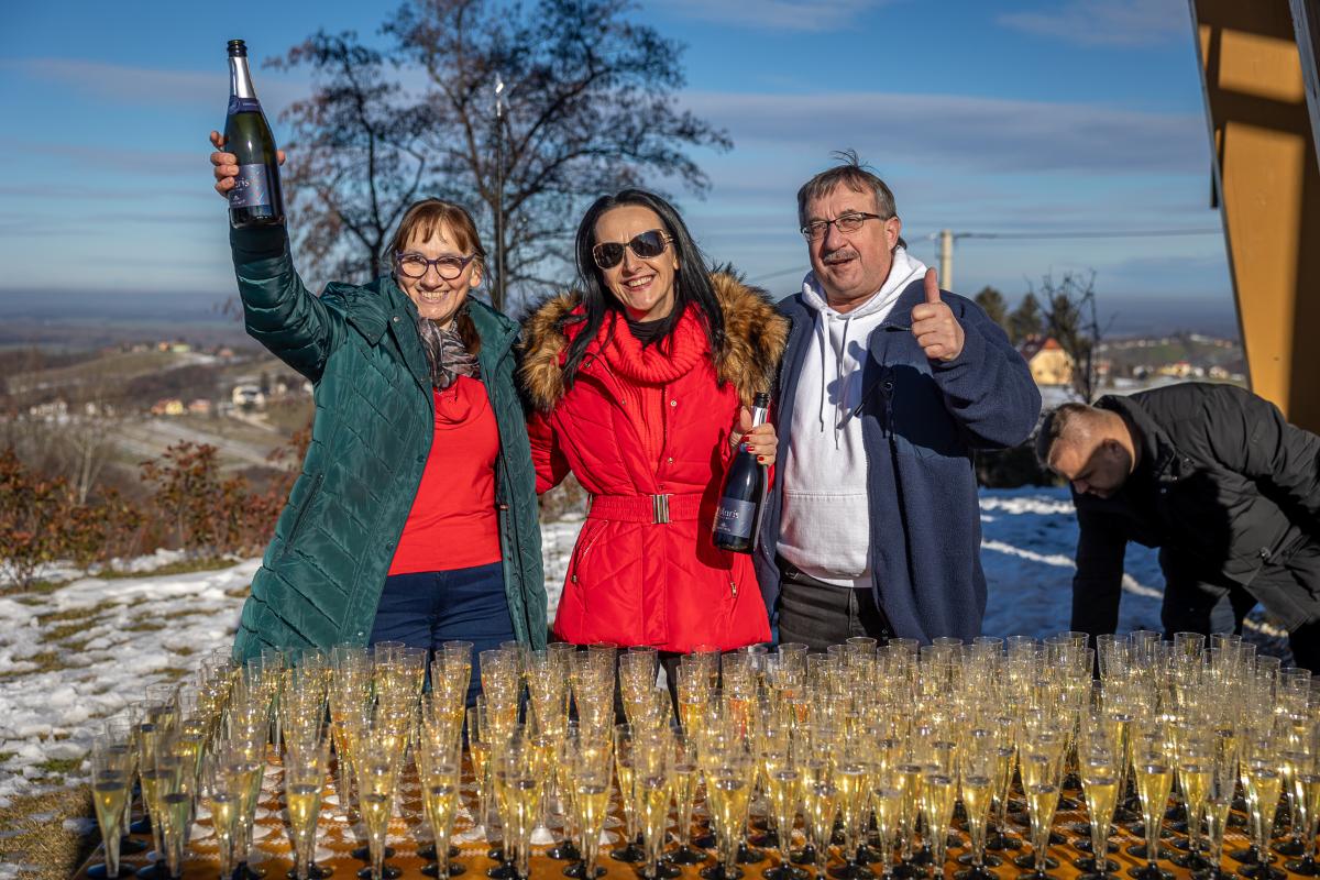 605549639 1455253356604365 538591498615109837 n