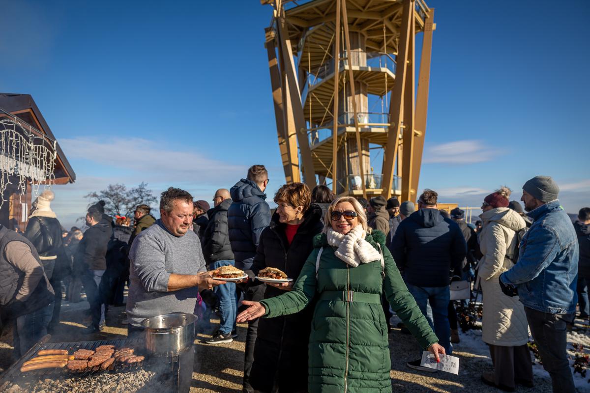 605921949 1455253546604346 362865504639082444 n