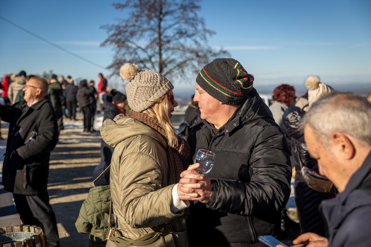 606023250 1455254416604259 7719134565310141426 n