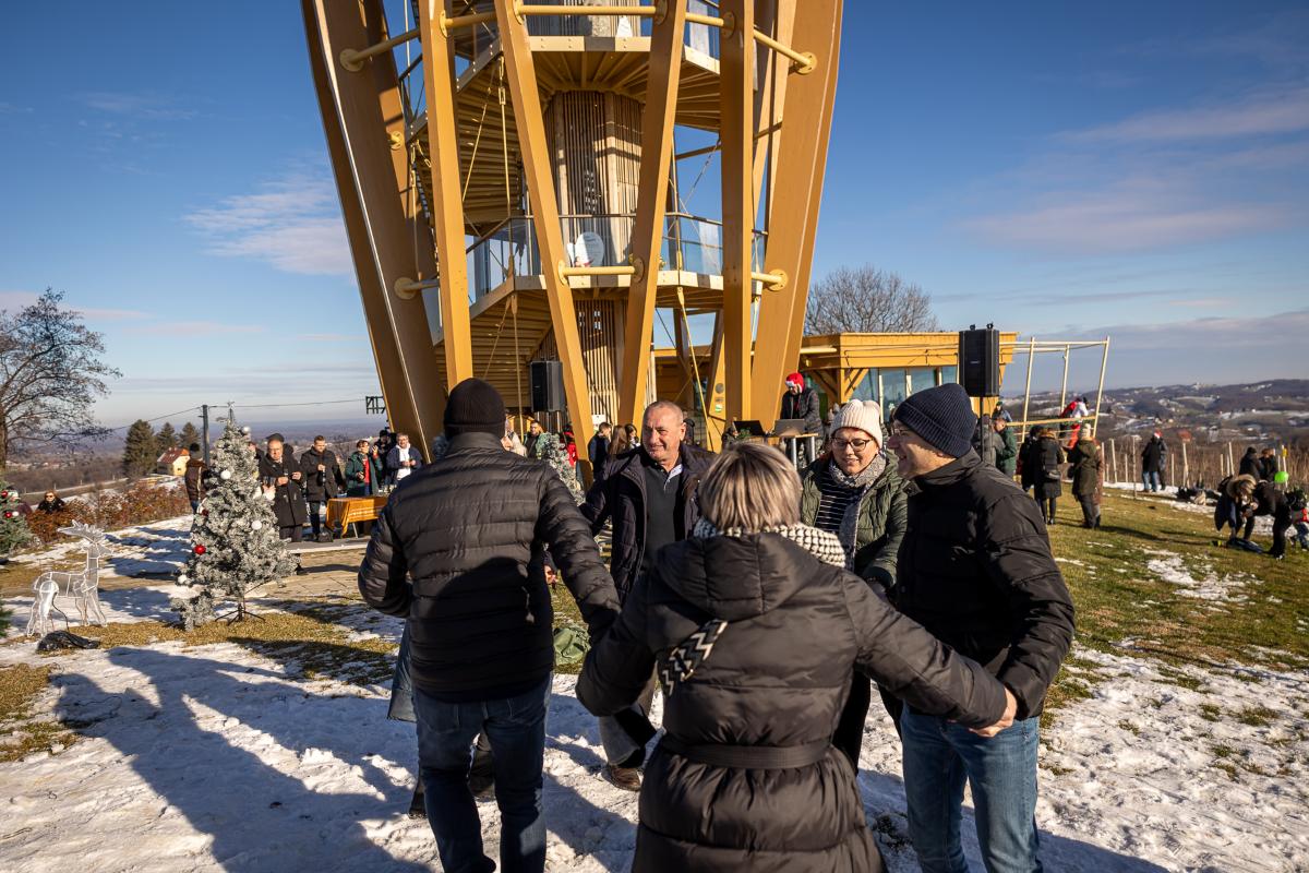 608405807 1455255116604189 1146402046491378146 n