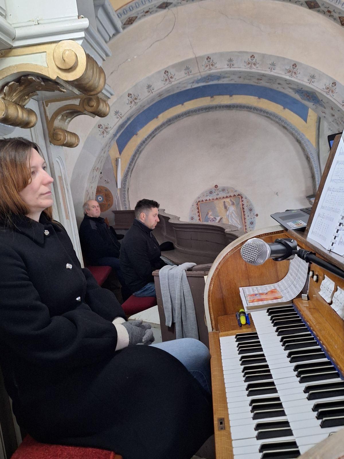 612216100 122195839370502988 3838003924380487558 n