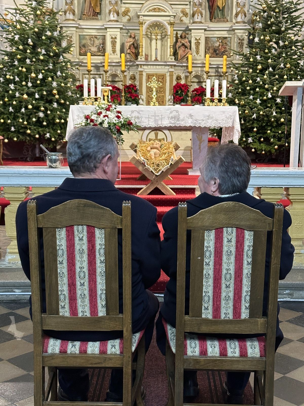 614583040 122196331484502988 2782294697434299306 n