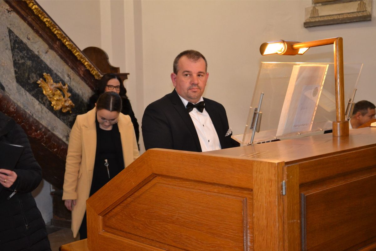 616031758 122197028486502988 8142629201112905648 n