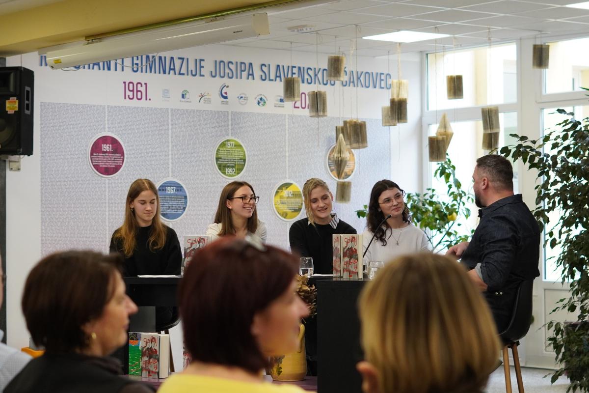 618140326 1479239407542482 5709181852608729238 n