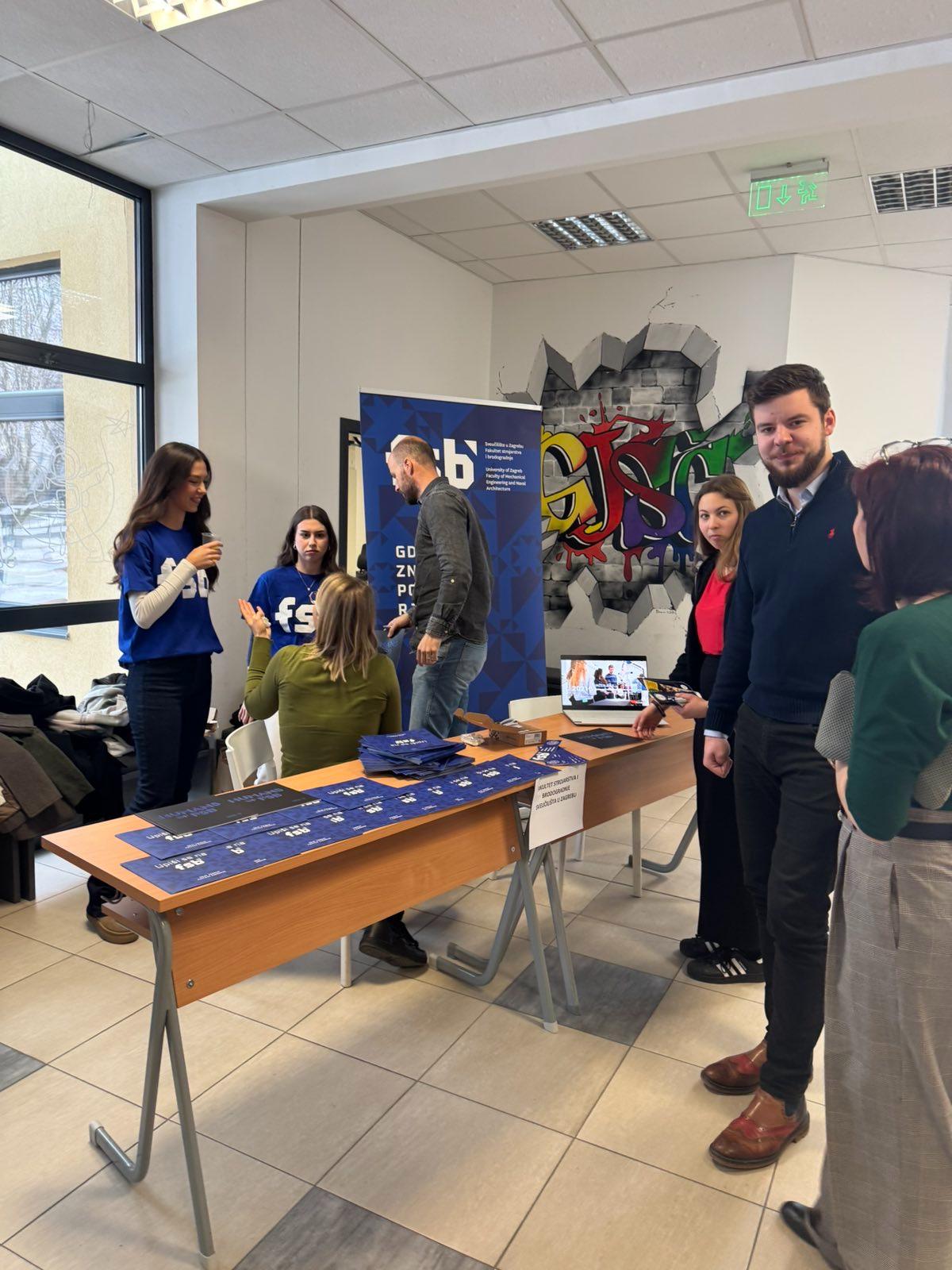 618795866 1475756291224127 1543549839273806515 n